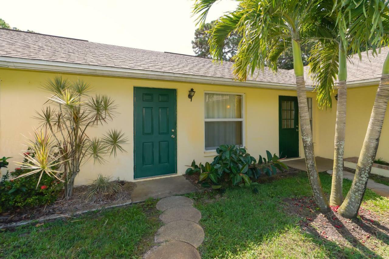 Tropical Fruit Garden Villa Sarasota Exterior photo